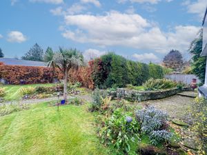 Photo 29- click for photo gallery